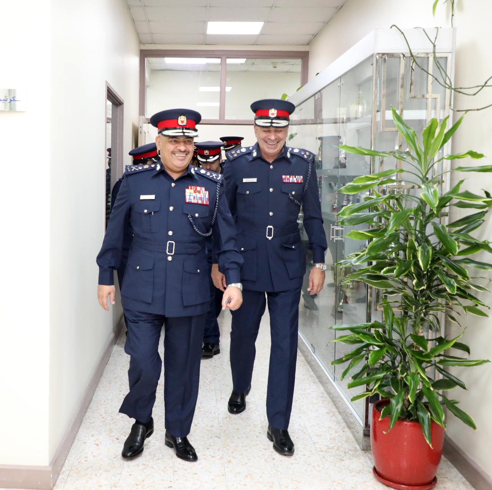 رئيس الأمن العام يقوم بجولة ميدانية للاطمئنان على الترتيبات اللازمة وتقديم كافة الخدمات الأمنية لتأمين موسم عاشوراء<